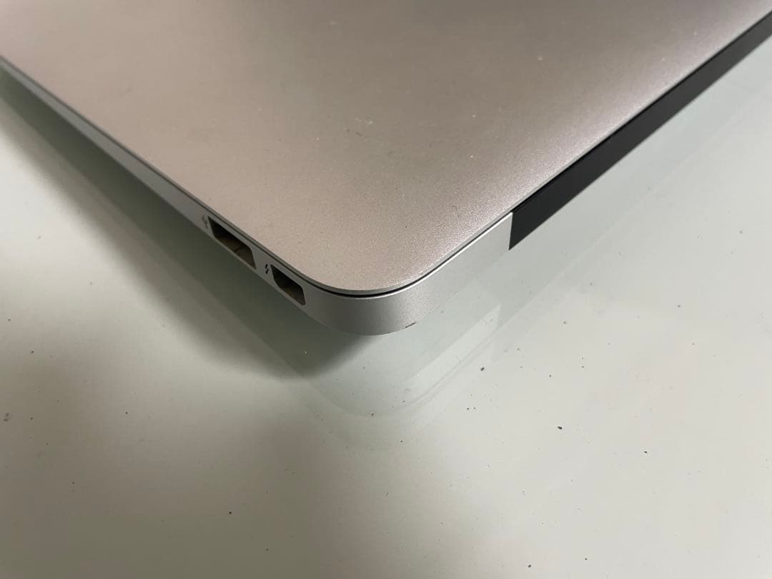 美品 MacBook Air 11\" i5 8GB 128GB 純正アダプタ