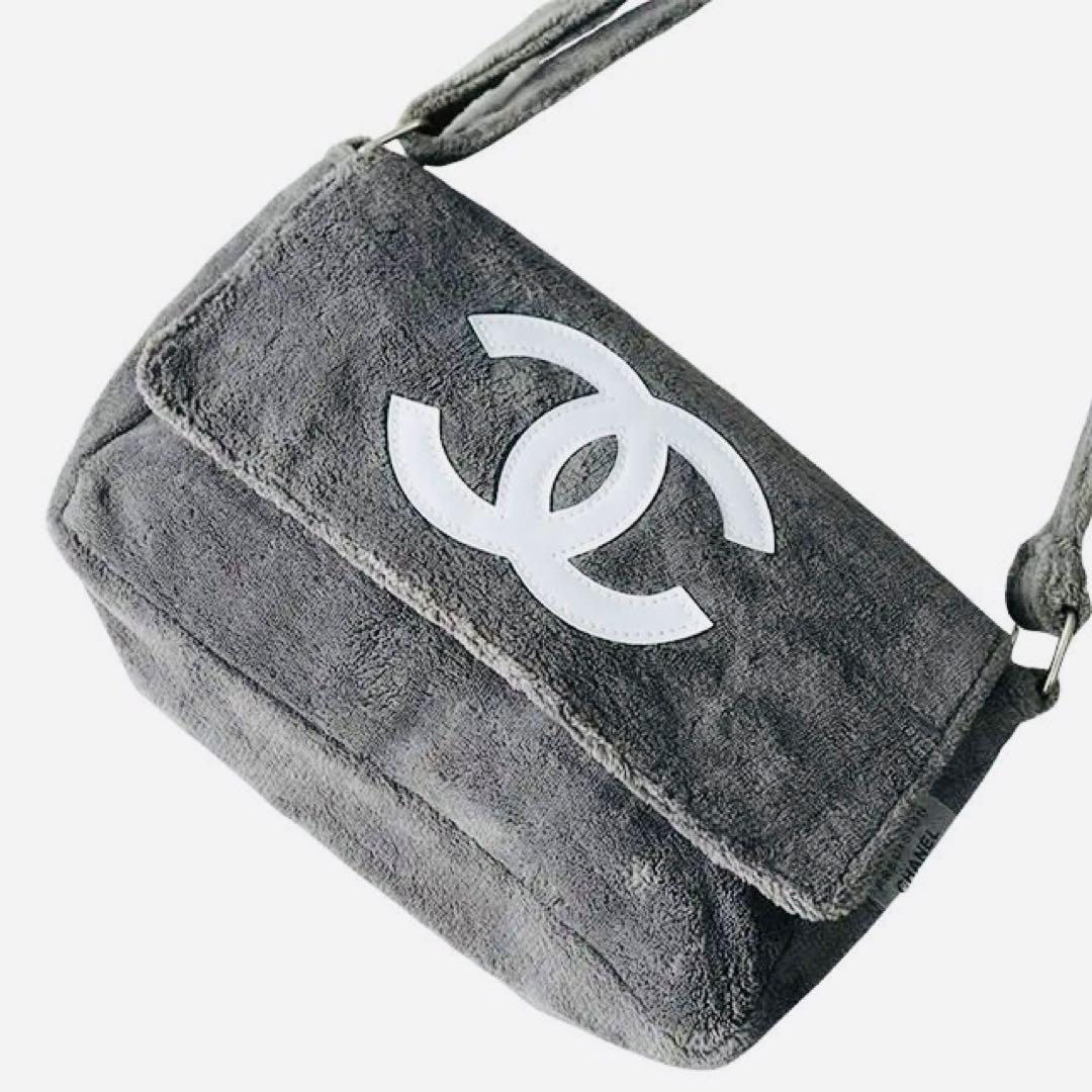 た*た様 CHANEL シャネル ミニバッグ ポーチ チャコールグレー×ホワイト