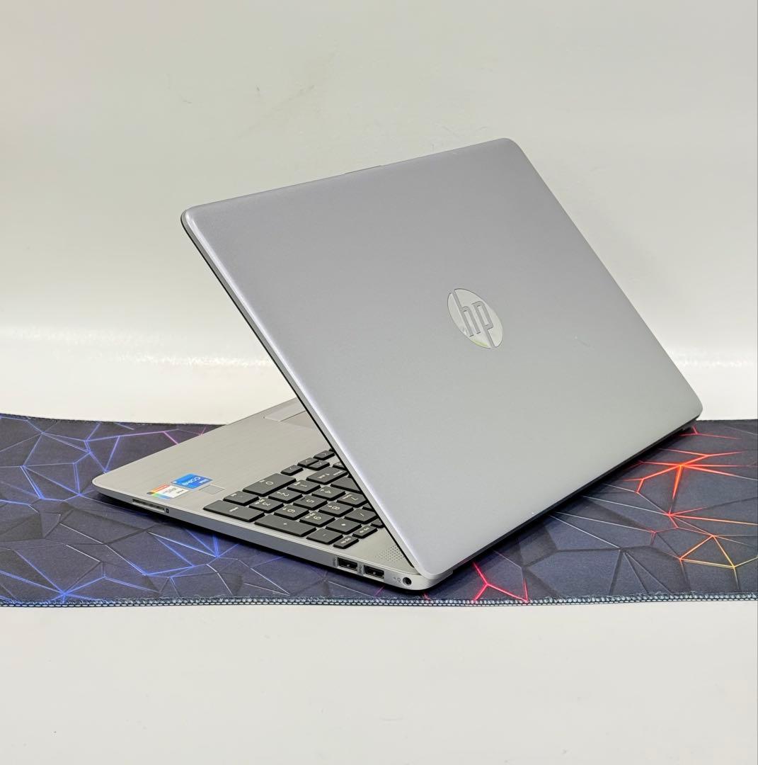 11世代 エイチピー i5ノートパソコンHp/メモリー8GBフルHD/256GB