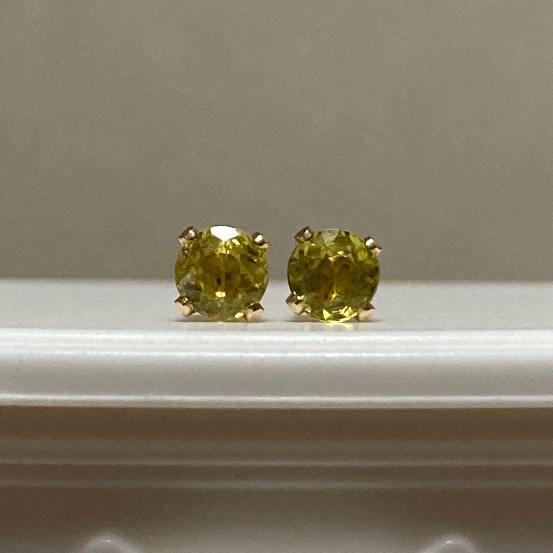 【kr2hkr様】天然石 希少石 宝石質スフェーン4mm ピアス 14kgf
