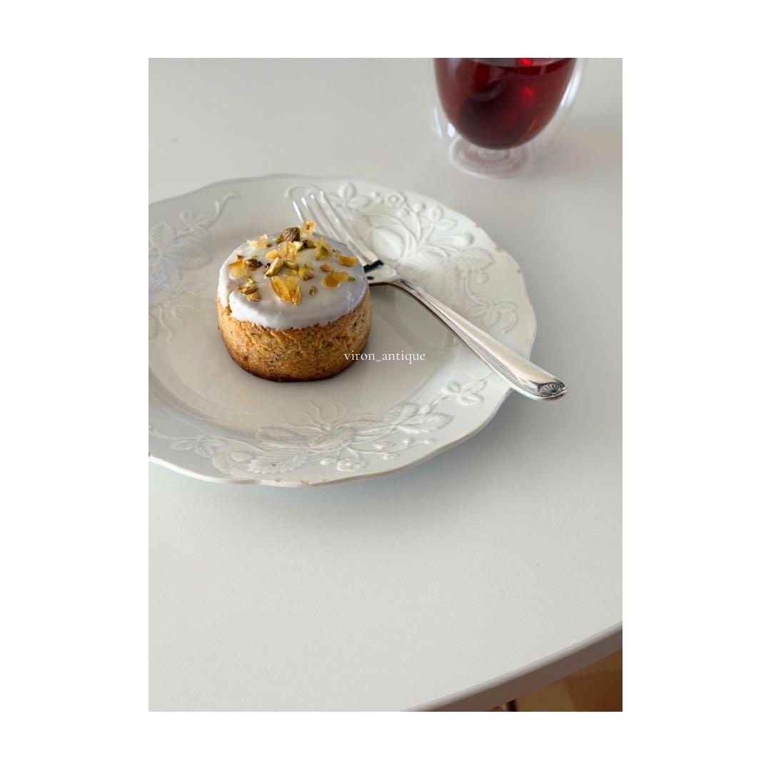 フランス　アンティーク　クレイユモントロー　FRAISE 苺のレリーフプレート