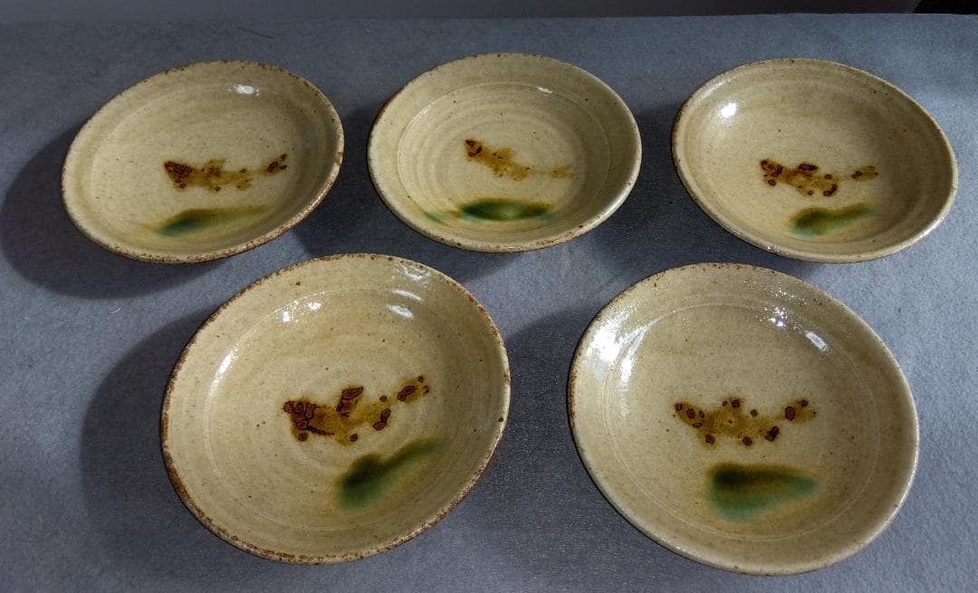 美濃焼の名工　佐藤公一郎　康元窯 　黄瀬戸 魚紋様　銘々皿(5客組)セット