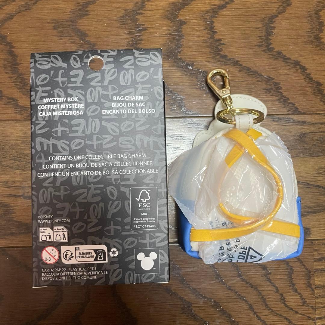 Loungefly ドナルドダック キーホルダー