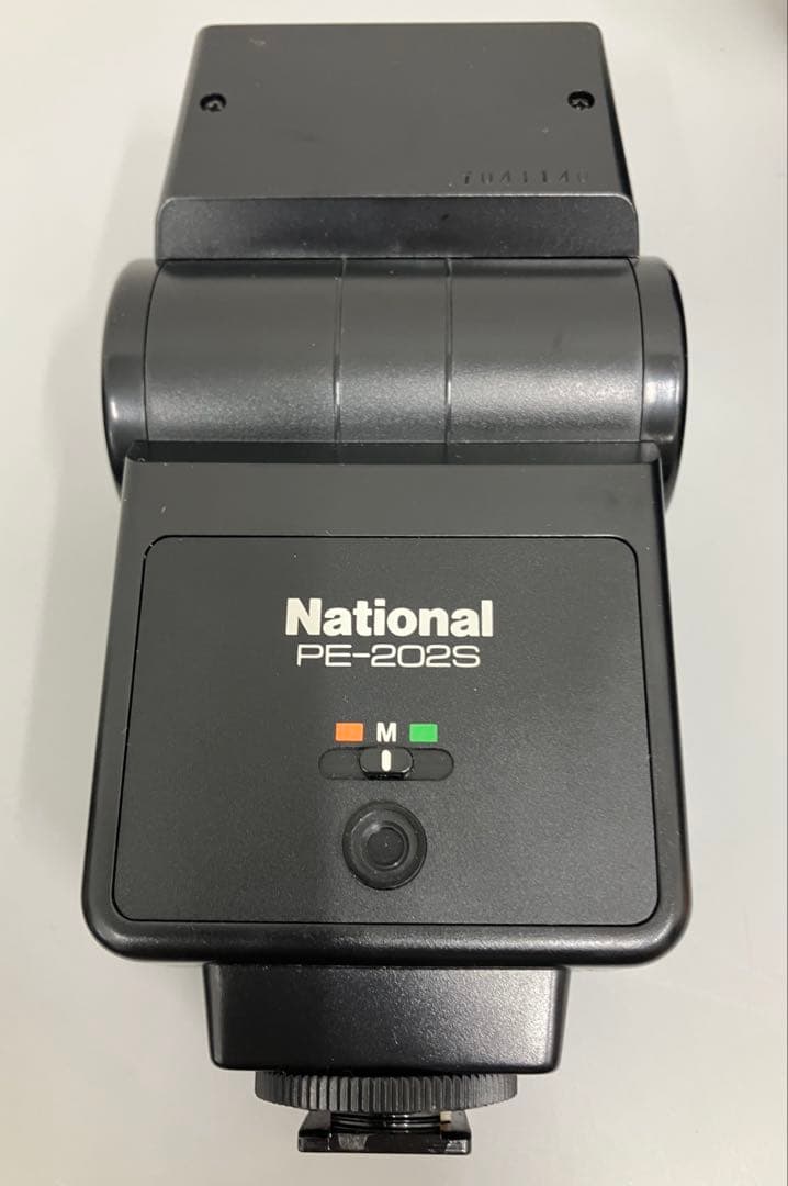 T10303 Nikon P-6000 カメラ 本体と付属品