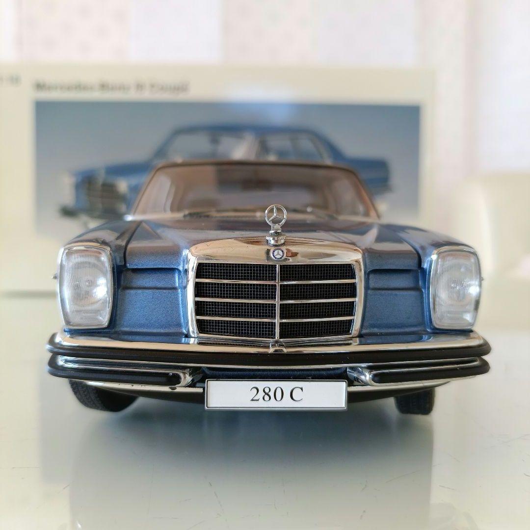 オートアート製　Mercedes-Benz /8 Coupé 1/18