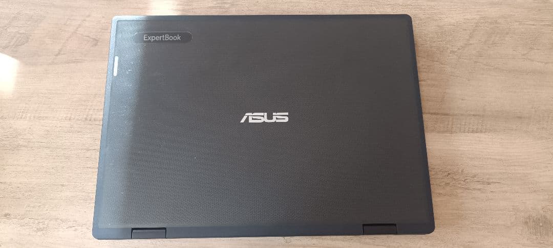 ASUS ExpertBook ノートパソコン ブラック