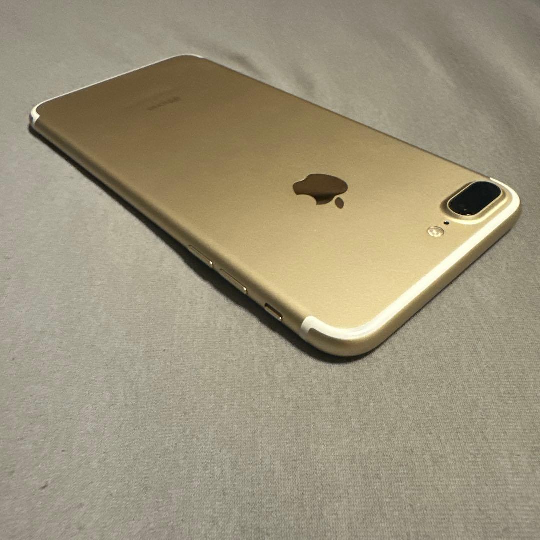 iPhone 7 Plus 32GB バッテリー98% SiMフリー