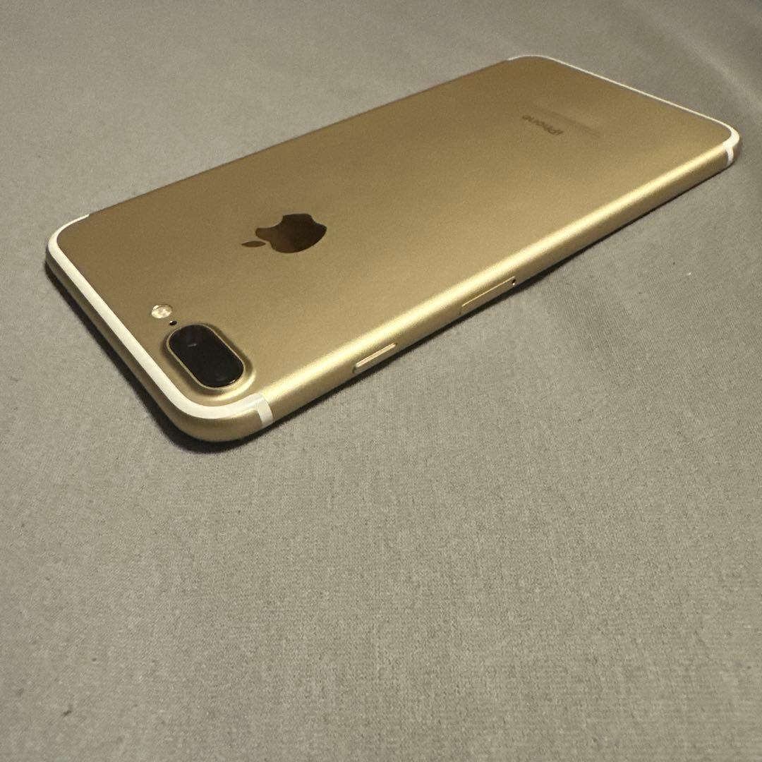 iPhone 7 Plus 32GB バッテリー98% SiMフリー
