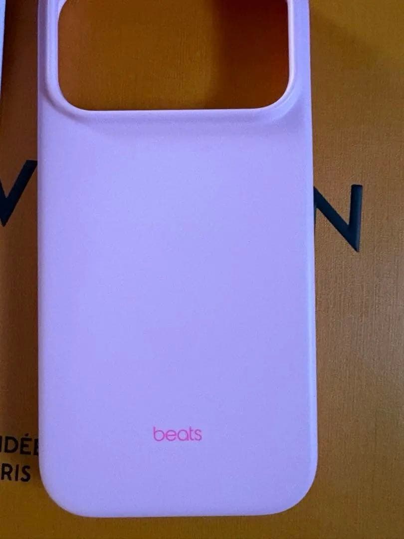 Beats iPhone 17 Pro Case - ベビーピンク