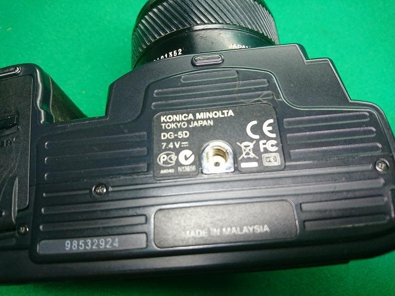 中古品 KONICA MINOLTA DIGITAL DG-5D デジタル一眼