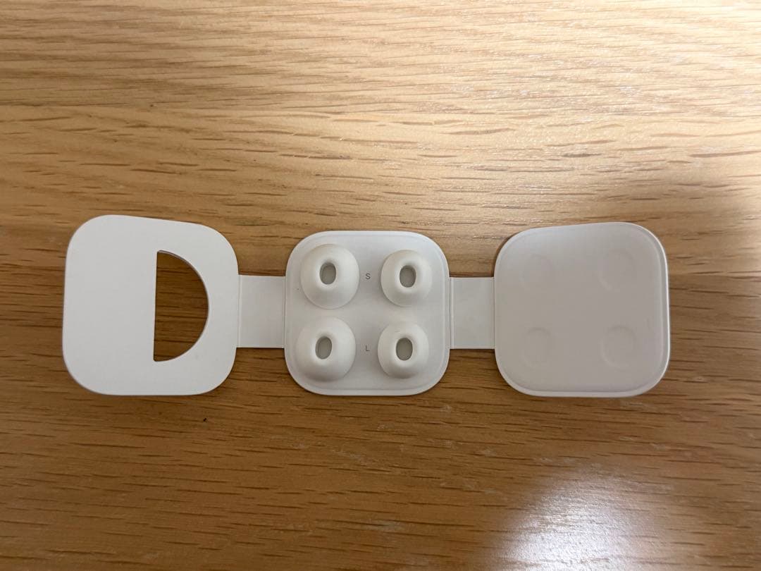 AirPods Pro ワイヤレスイヤフォン