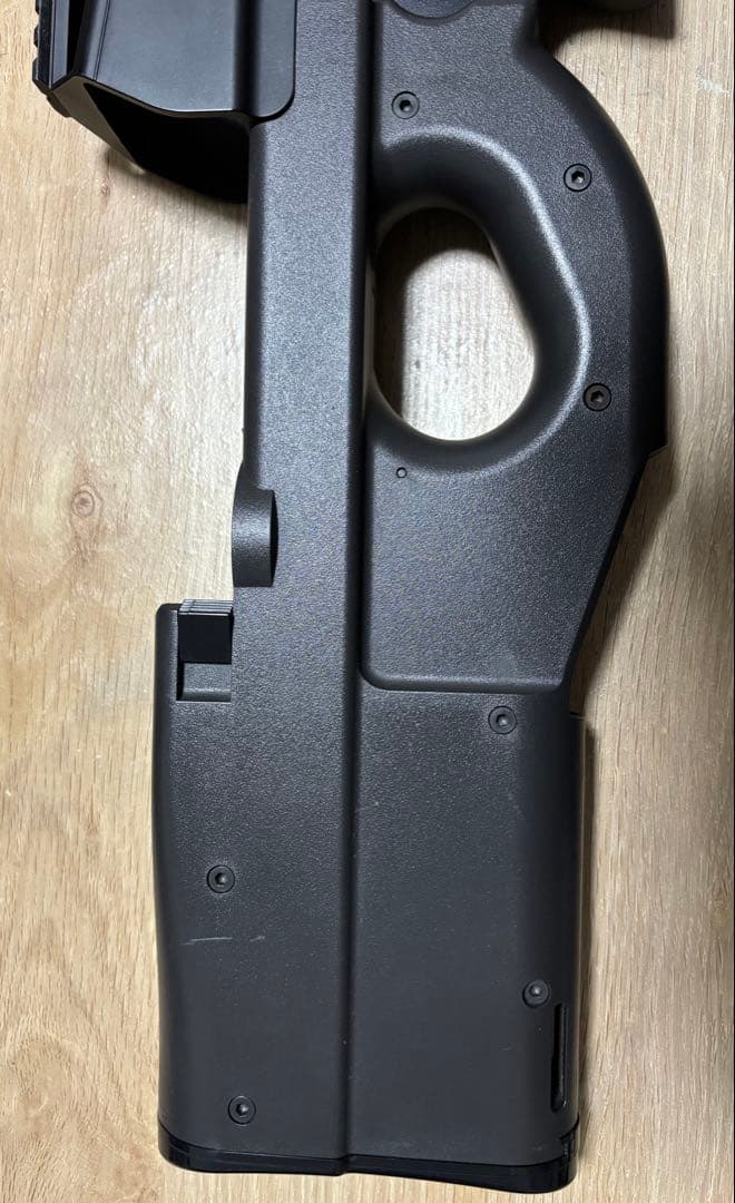 東京マルイ　P90 トリプルレイル　サイレンサー