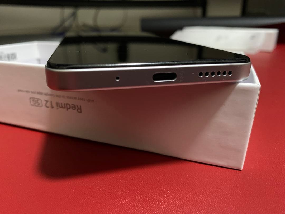 Redmi 12 5g 128GB ポーラーシルバー【ほぼ新品】