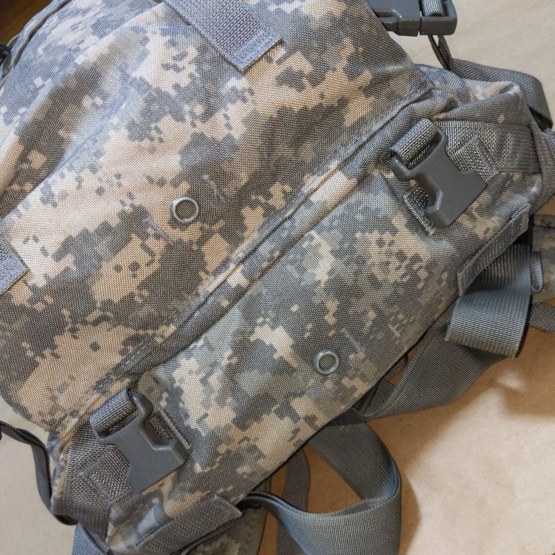 アメリカ陸軍MOLLE Ⅱ アサルトパック/バンダリアポーチ付 UCP 実物良品