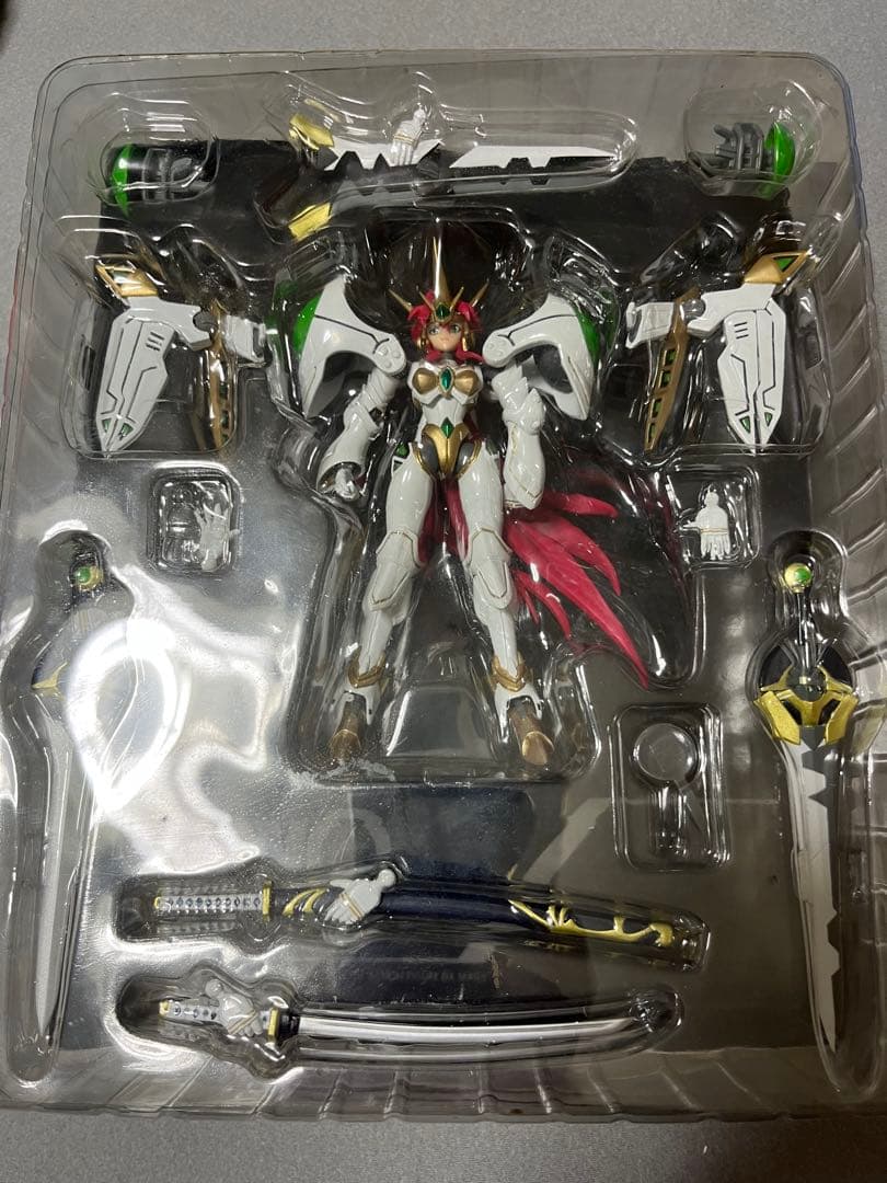 ボークス　スパロボフルアクションフィギュア　 ヴァルシオーネR