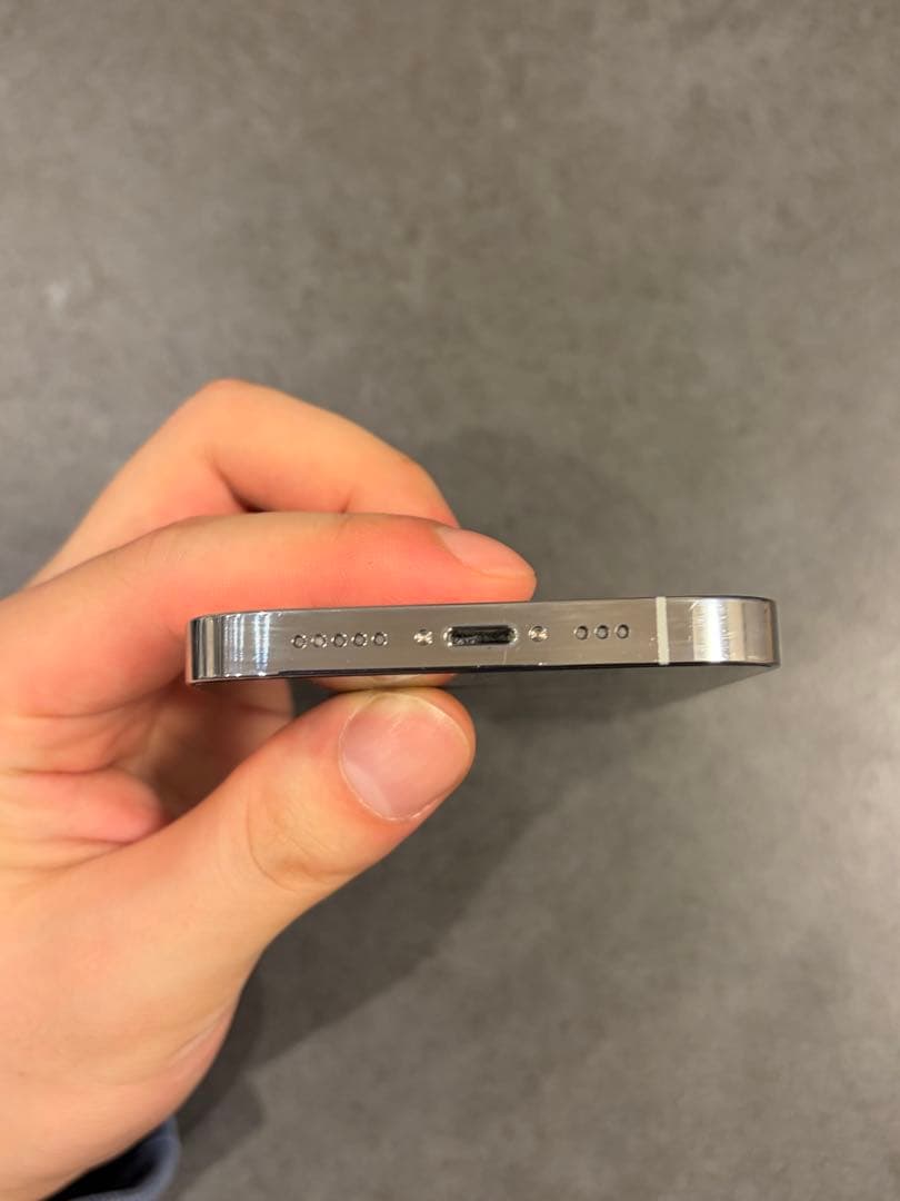 Apple iPhone 14Pro ホワイト 本体　512GB