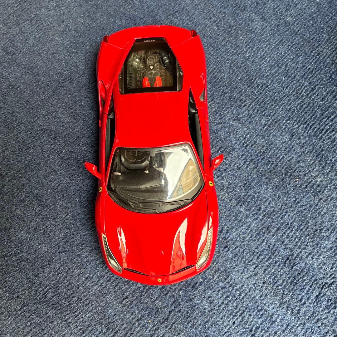 フェラーリ488GTB 1/18 ブラーゴ製