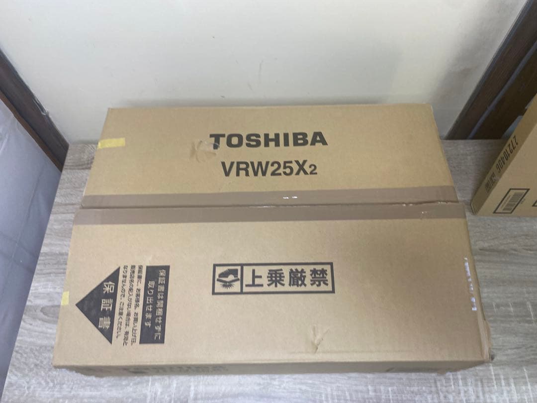 ✨ TOSHIBA 東芝 窓用換気扇25cm 延長パネル付