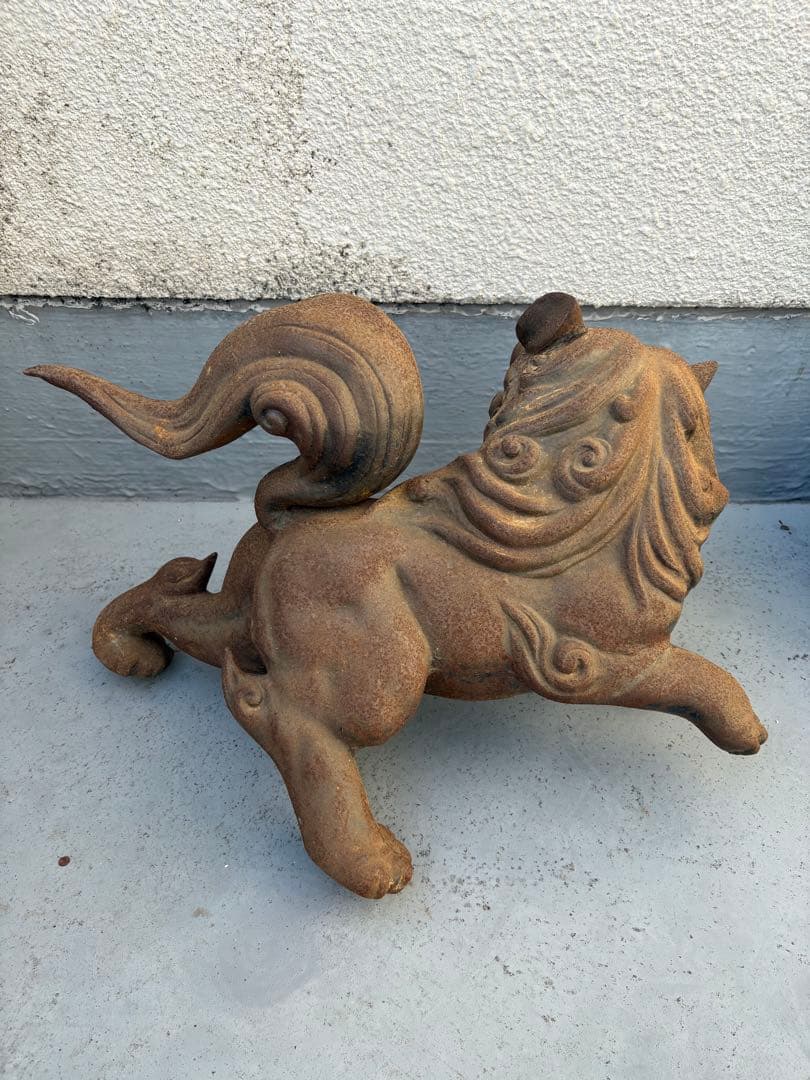獅子　置物