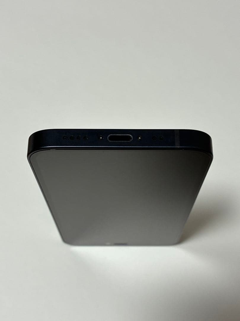 iPhone 12 miniブラック 64GB SIMロック有 au