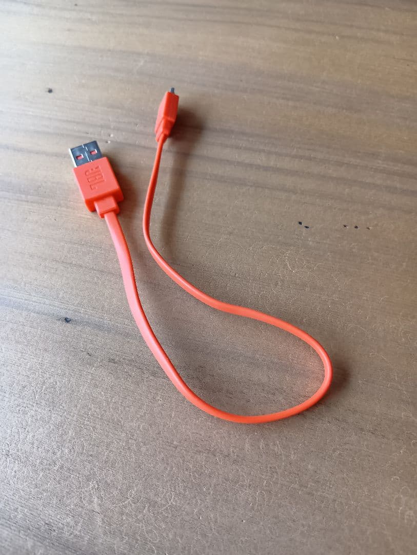 【ライオンマル】JBL FLIP ESSENTIAL ワイヤレススピカ