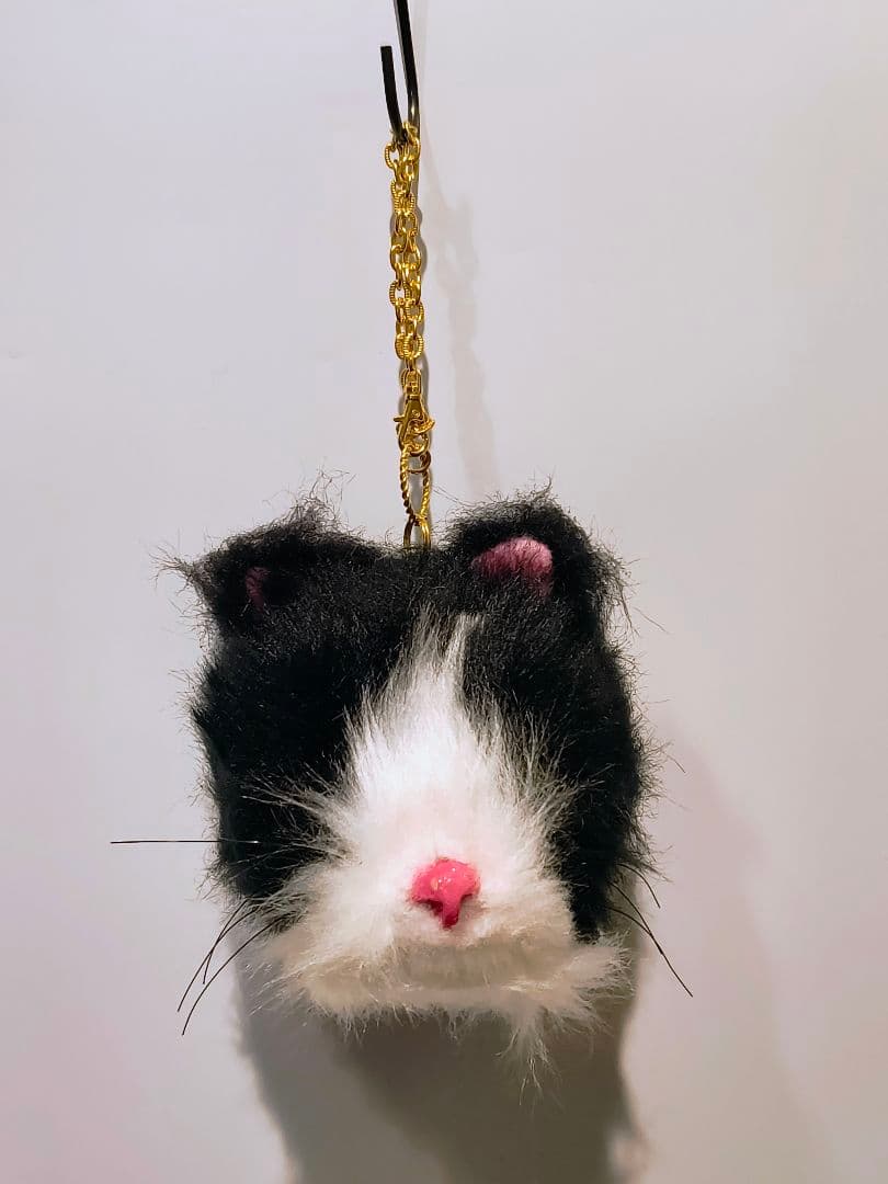 猫　ハチワレ　アートドール　キーホルダー　細目