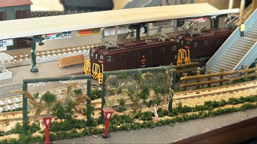 ジオラマ　Nケージ　車両無し