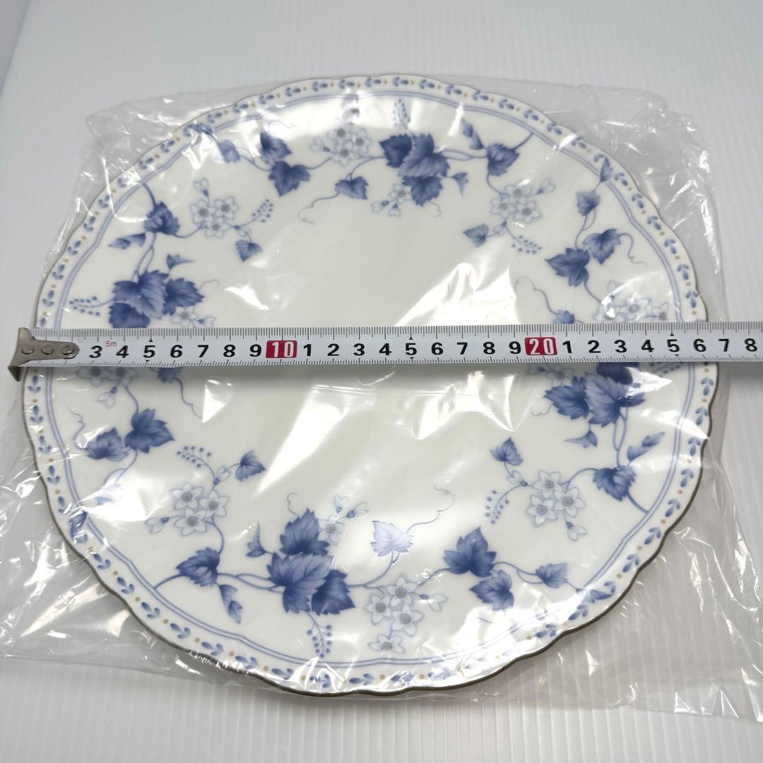新品未使用 NARUMI お皿セット ケーキサーバー 小皿5枚 大皿1枚 花柄