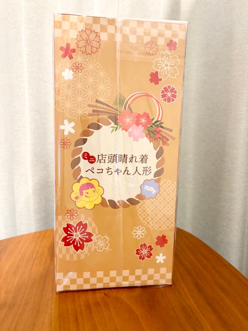 【未開封】不二家　ペコちゃん　ミニ店頭晴れ着ペコちゃん人形