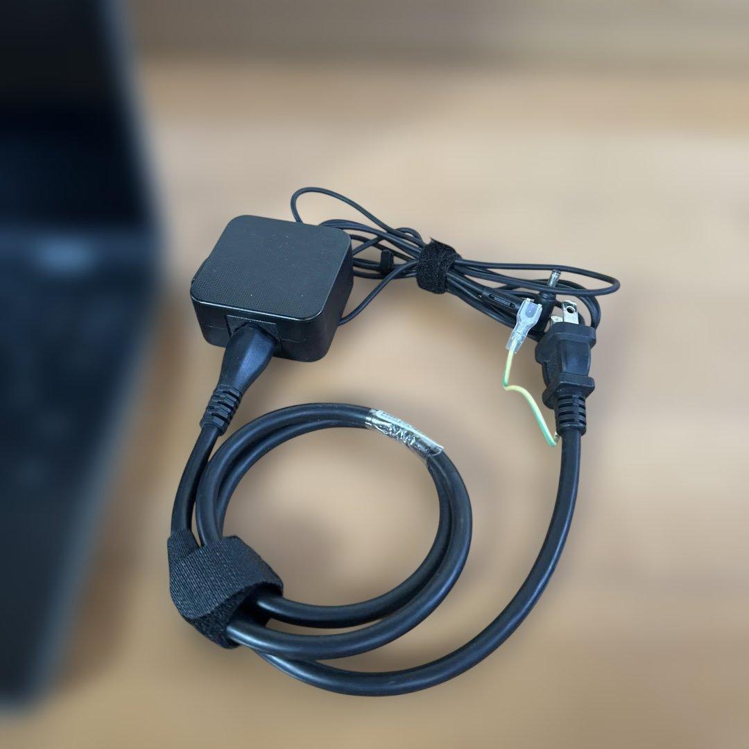 ASUS BR1100FKA ノートパソコン