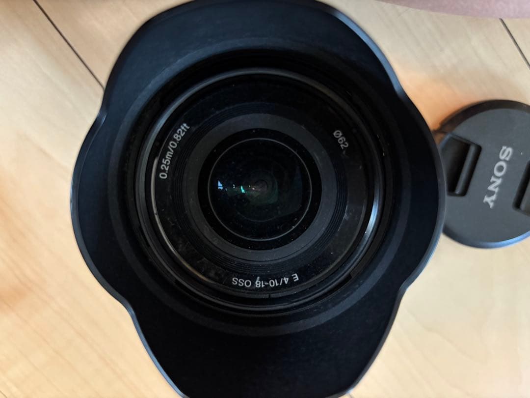 SONY E 10-18mm F4 OSS ズームレンズ