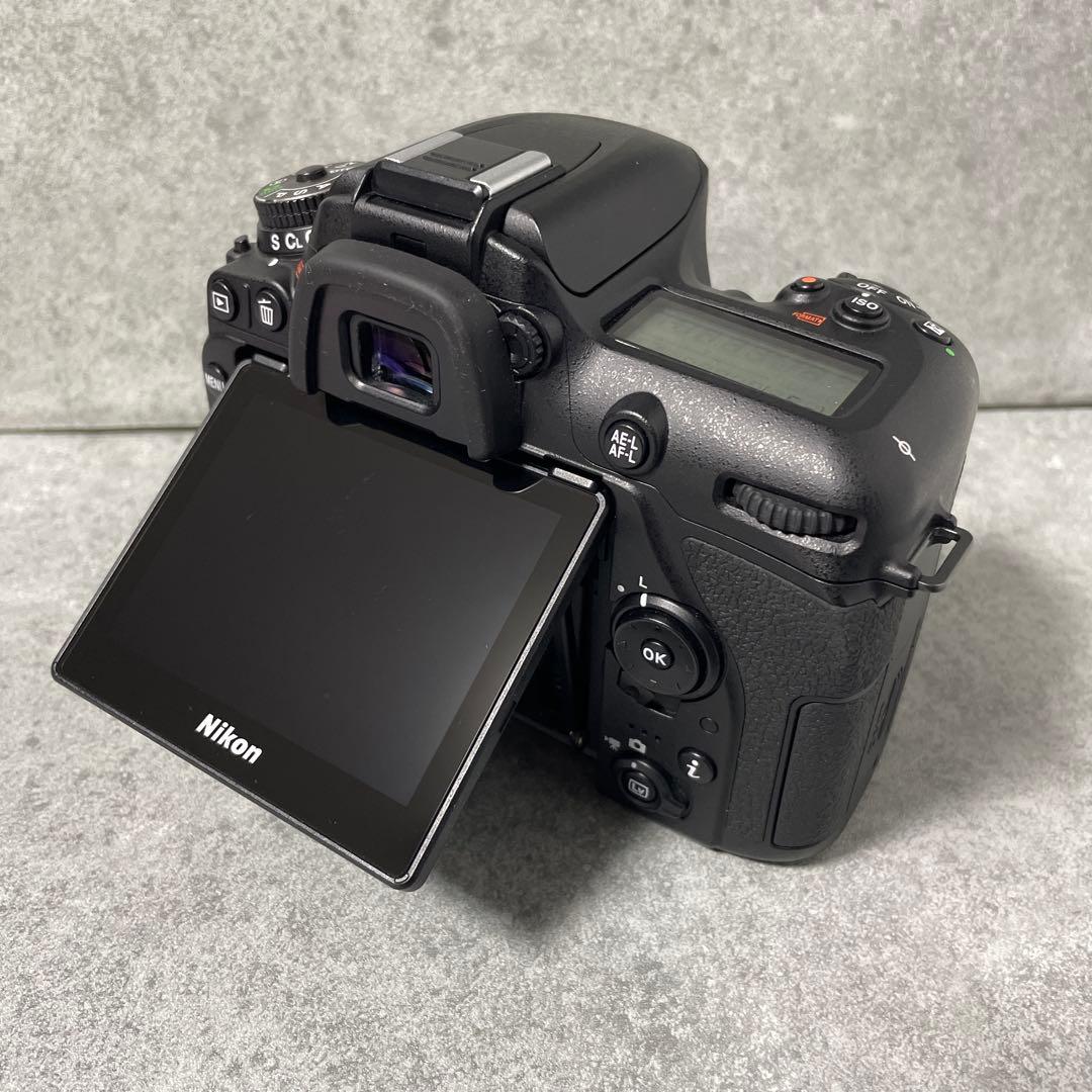 ★超美品★ Nikon ニコン D7500 ボディ 即日発送いたします
