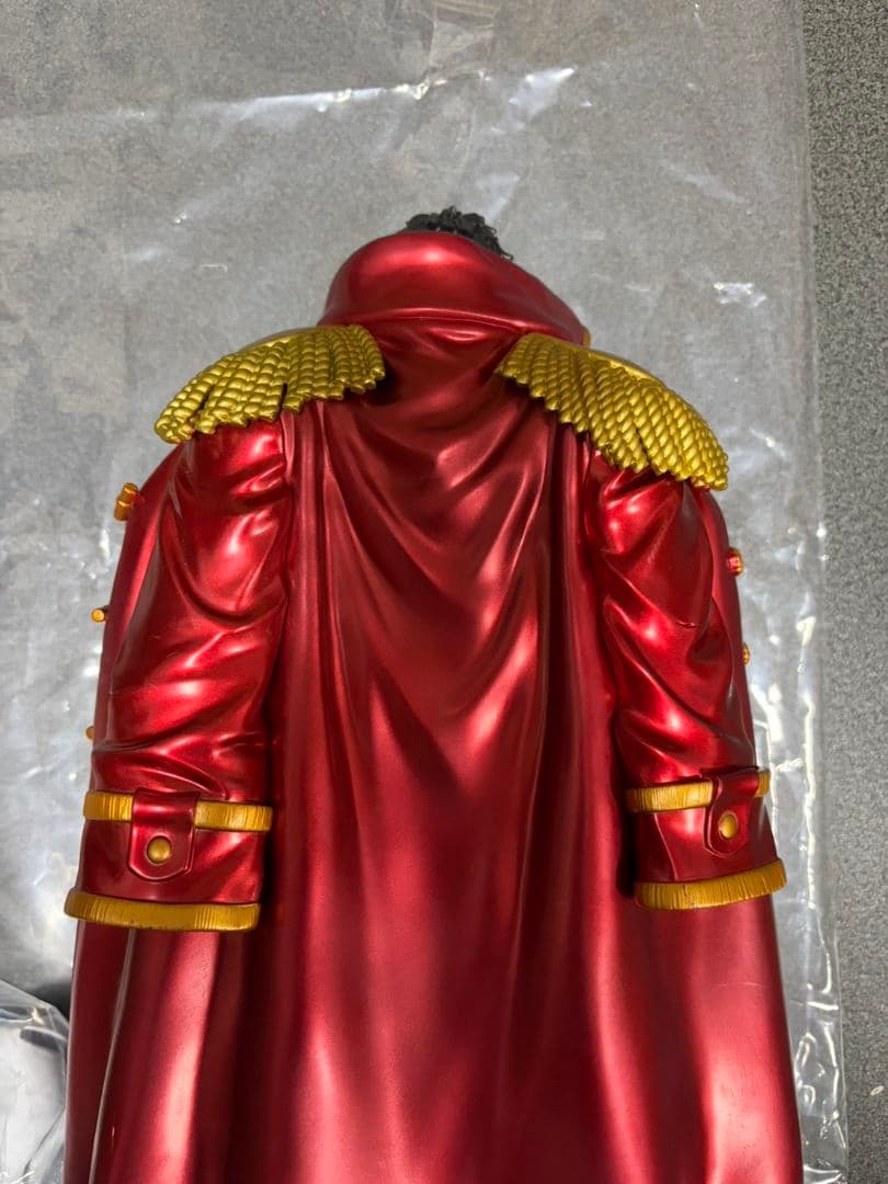 ワンピース バンプレくじ ゴール・D・ロジャー C賞 メタリックカラー