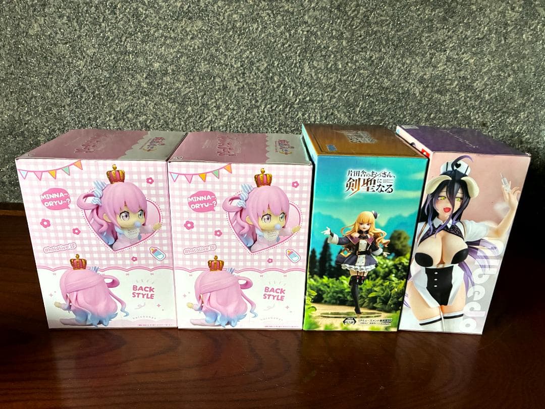 美少女フィギュアまとめ売り 十香 アルベド ルーナ等7体 未開封