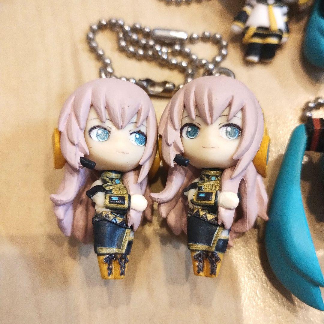 キティ 初音ミク 鏡音レン 巡音ルカ フィギュアボールチェーン セット 希少