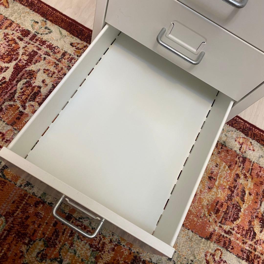 ②値下げ不可　廃盤品　IKEA HELMER ホワイト 6段　キャビネットワゴン