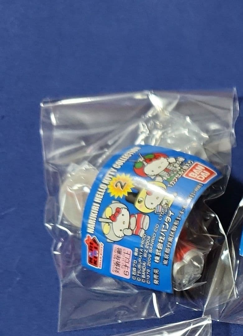 RAKUTAO119272 NARIKIRI ハローキティ ウルトラマン