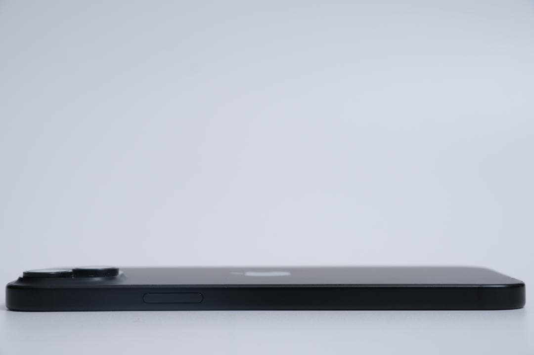Apple iPhone 15 Plus ブラック 本体 256gb ケース付き