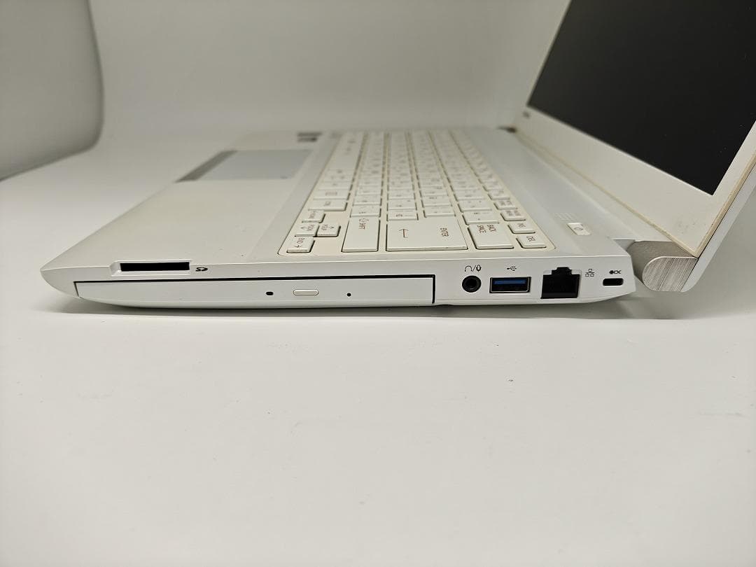 【東芝】爆速 Corei7/SSD128GB ノートパソコン 8GB A12