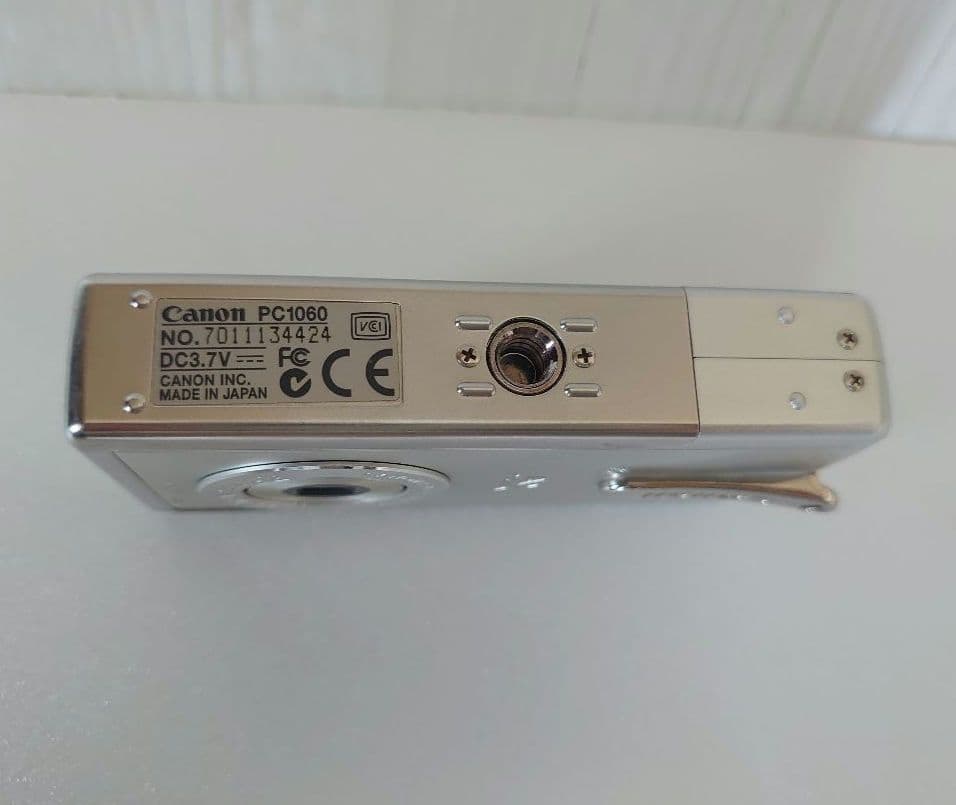 【動作確認済】CanonIXYDIGITAL Lシルバー400万画素/充電器付