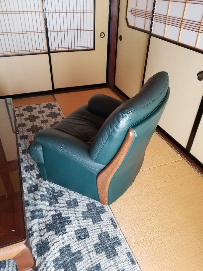 高級 カリモク家具 チターノ回転式 レザーソファー1人掛け
