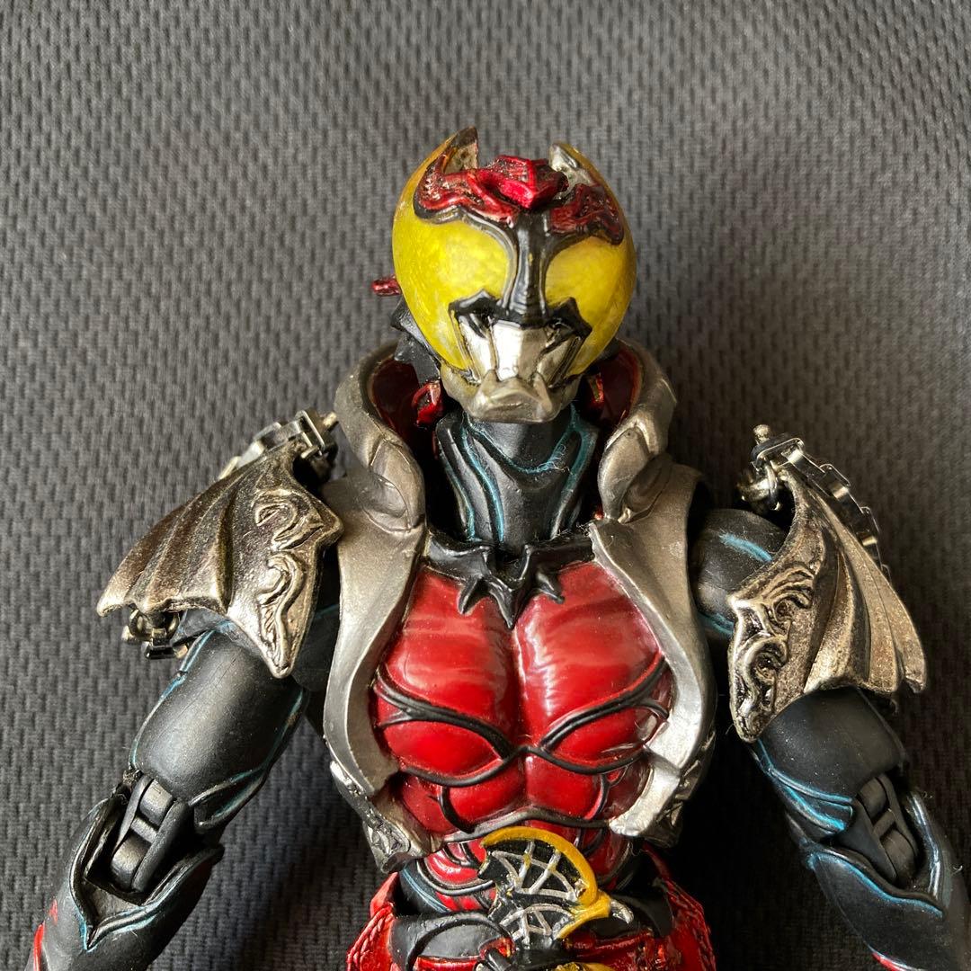 S.I.C. VOL.50 仮面ライダーキバ KIVA 可動フィギュア 特撮