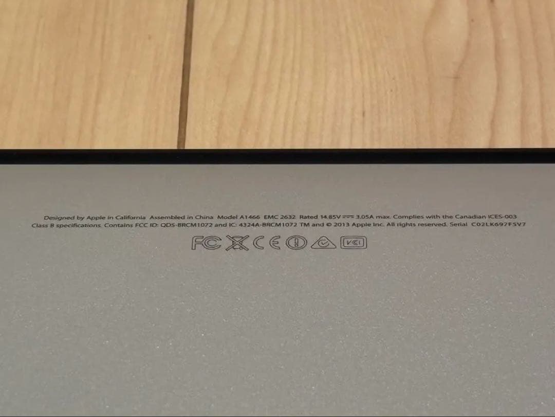 MacBookAir 13-inch, Mid 2013 Core i5 美品