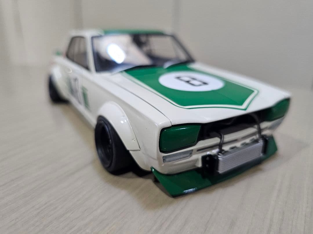 AUTOart NISSAN SKYLINE GT−R RACING NO.8