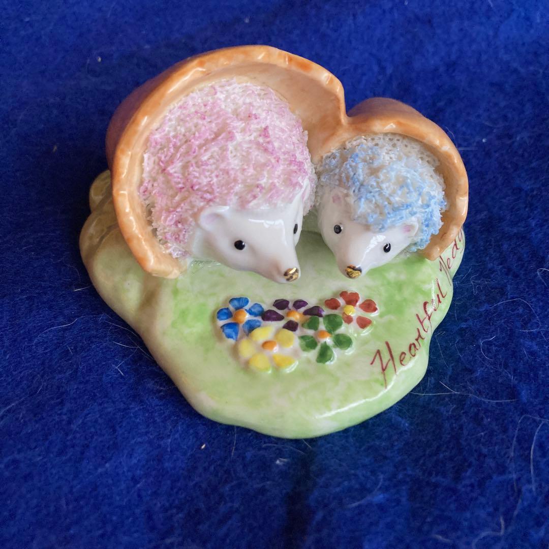 アイリッシュドレスデン　猪とハリネズミ