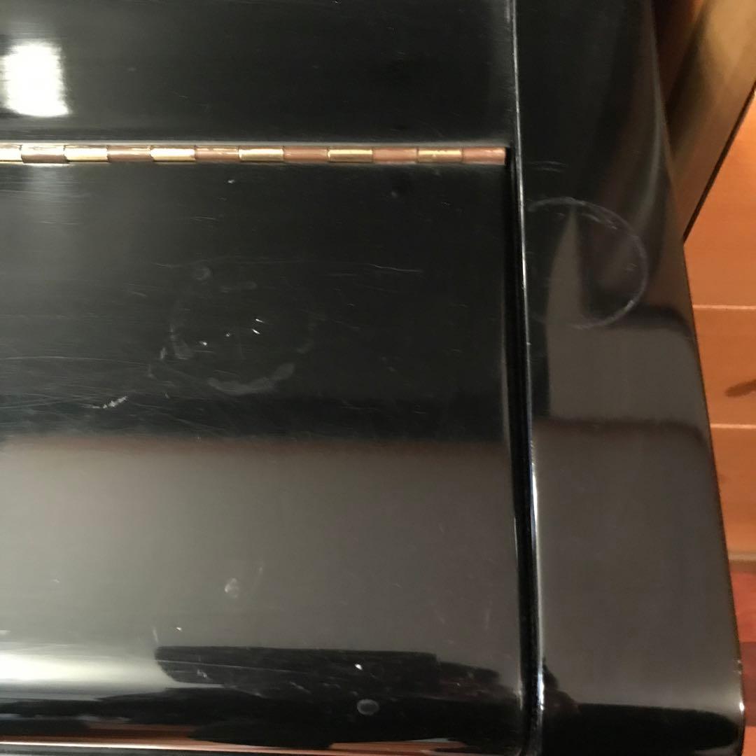 必要な方のところにお届けしたいYAMAHA アップライトピアノ 光沢仕上げ中古品