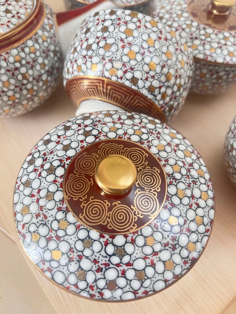 九谷焼　泉光　茶器　急須　湯呑　６P 赤絵金彩