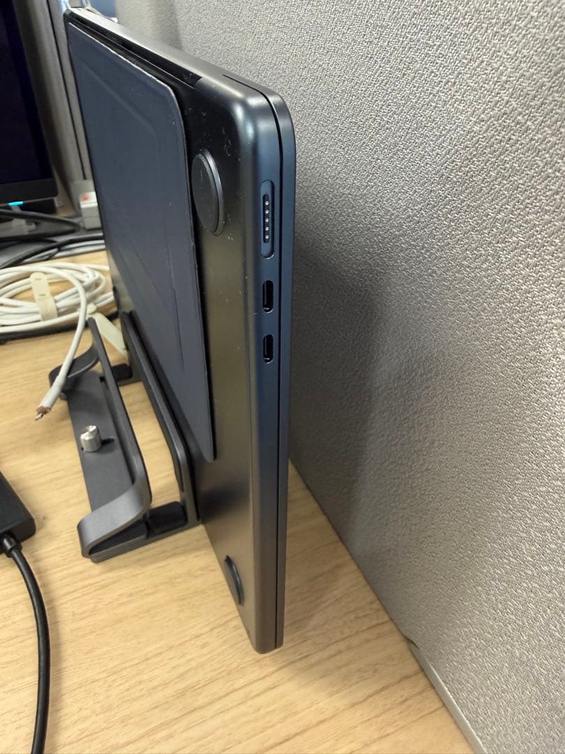 M4 MacBook Air 13.6インチ 256GB SSD