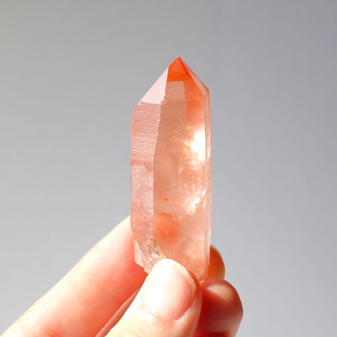 ディープピンクレムリアンシード 天然石 水晶 鉱物 一点物 クォーツ クリスタル