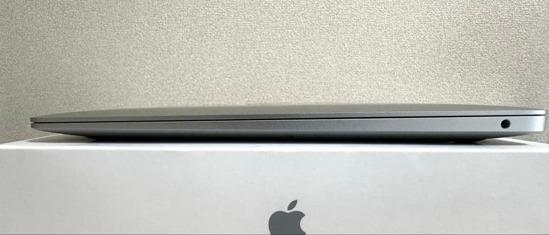 ★D　MacBook Air M1 8GB 512GB